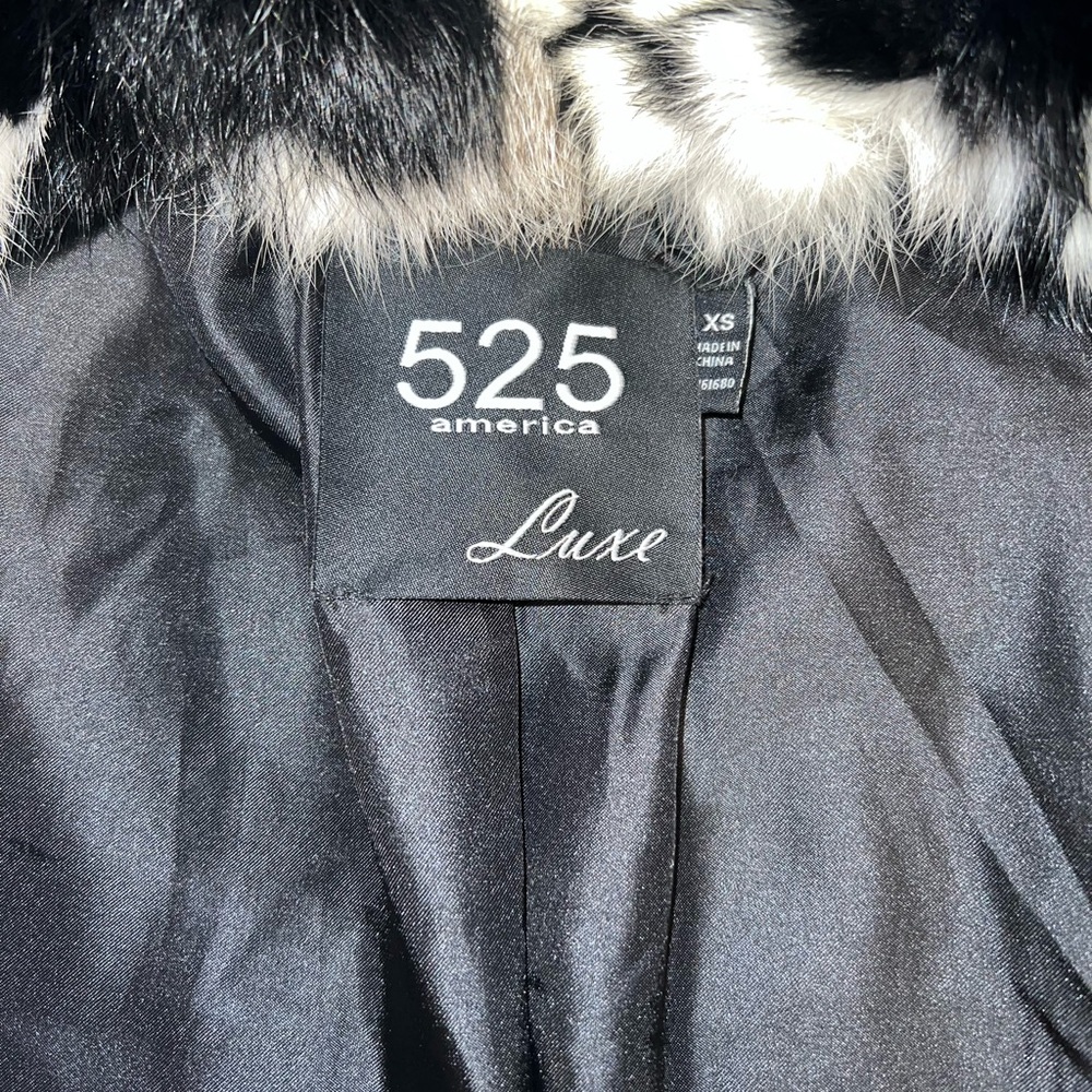 525 America Rabbit Fur Vest - Picture 6 of 7